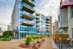 ONE Riverfront Denver Couryard